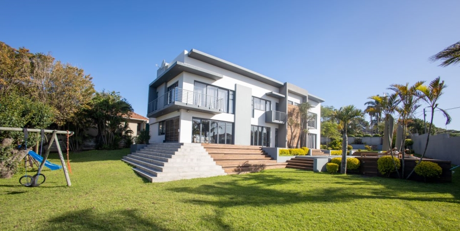 To Let 5 Bedroom Property for Rent in Nahoon Beach Eastern Cape